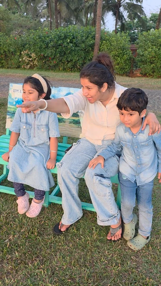 Sunsets are like God's paintings in the sky ☀️
@sanjeev_karthick