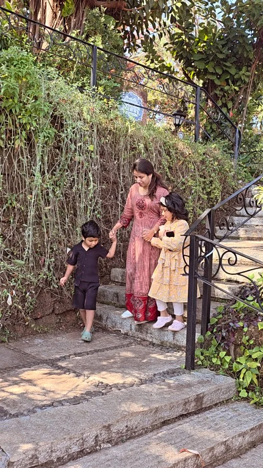 I injured my leg... look at my cuties how thy care me 🤩🤩
Aachoo daaaa❤️❤️❤️❤️❤️
@sanjeev_karthick