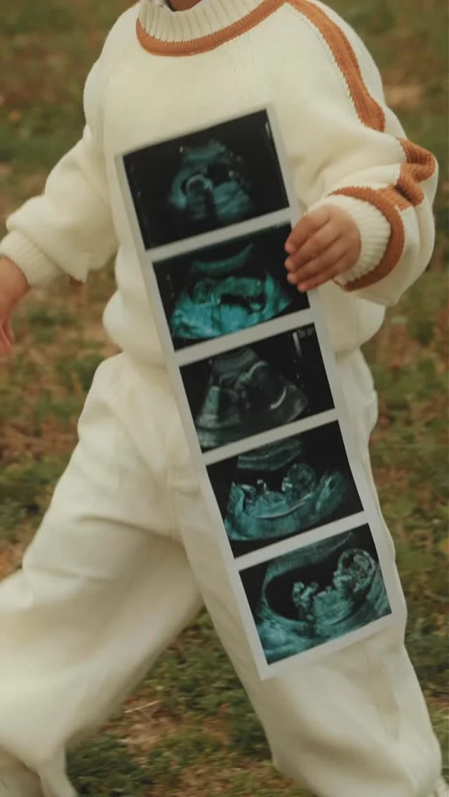 ⁨	⁨	⁨	⁨	عيلتنا جيالها فرد جديد ..🥹🤍
.
اللهم احفظ جنيني، وسهّل حملي وولادتي، وارزقني طفلاً سليماً معافى كامل الخلقة والخُلق. "اللهم إني أستودعك جنيني الذي في رحمي، فرده إلي عند مولده سالماً معافى من كل شر ومرض وأذى". "اللهم حسن خَلقه وخُلقه وسهل حمله ومخرجه"
.
Decorations ‪‪‪‪@mickey.event‬‬‬‬ 
📸 @husseinmagdyofficial 
Editor @ahmeddjuba 
Location @barhoumystud 
Dress @may.allam.couture 
Makeup @rana__darwish 
Hair @donia_salah_hairstylist