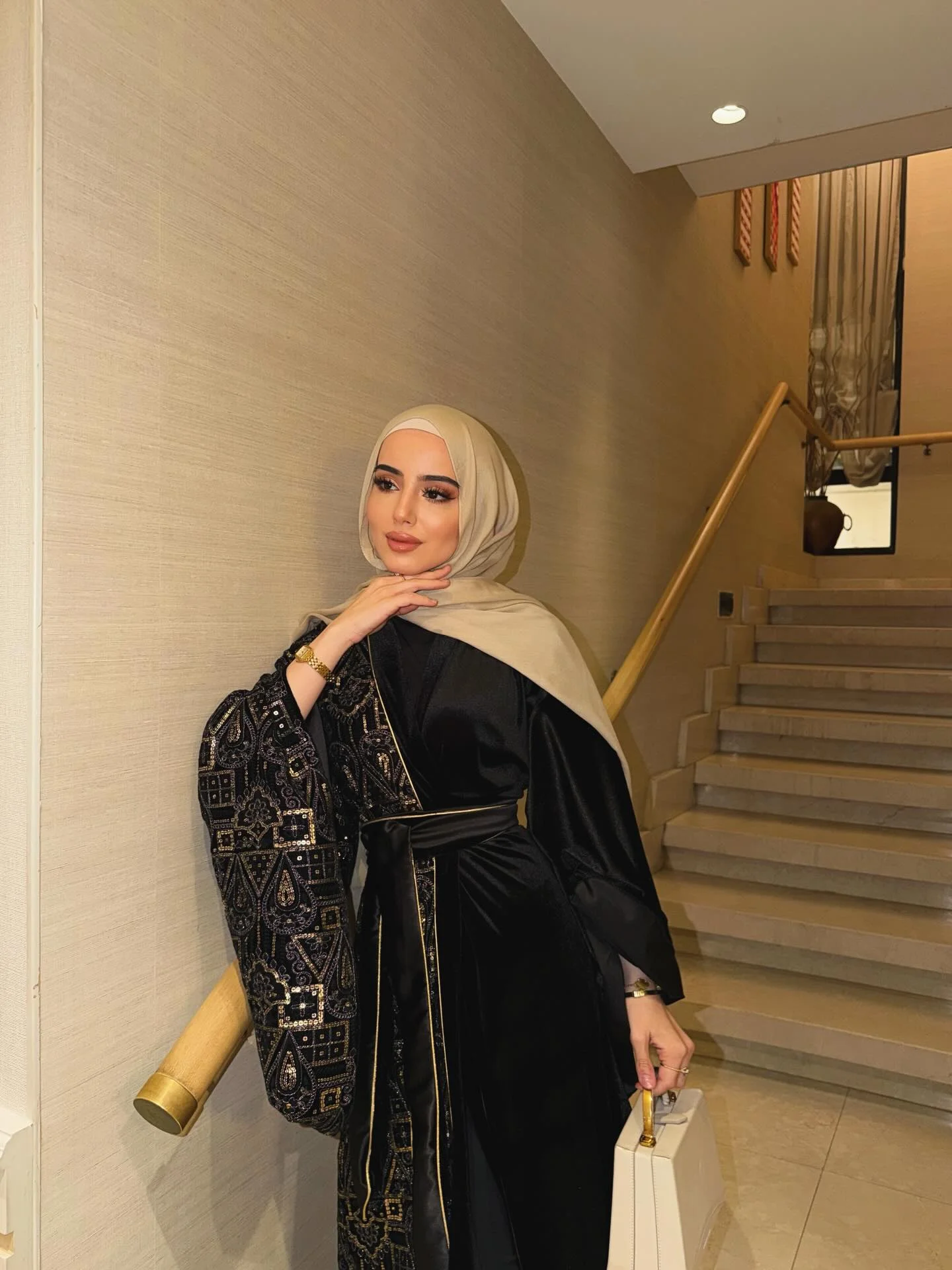 Instagram post by @amal_morad (DV1TFKwAtJF).