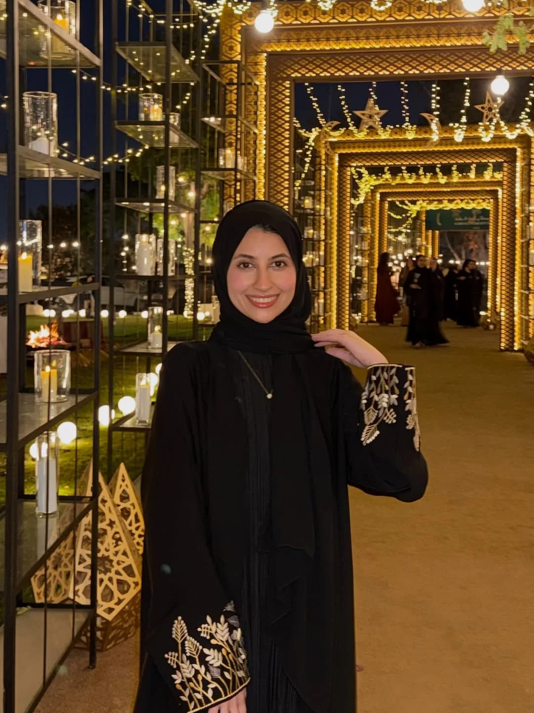 رمضان، الدوحة، مطر، تراويح، قهوة عربية، ورد، قمر، بسة وشوية أشياء مش مهمة زي الرسالة