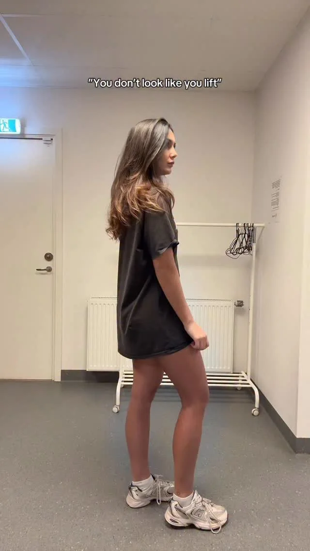 Curse of long legs/short torso fueled by @c4energy cellucor Slowly working my way up to maxing out the leg extension again so people can say I’m ”editing the machine” taking it step by step though, don’t want to pop my...