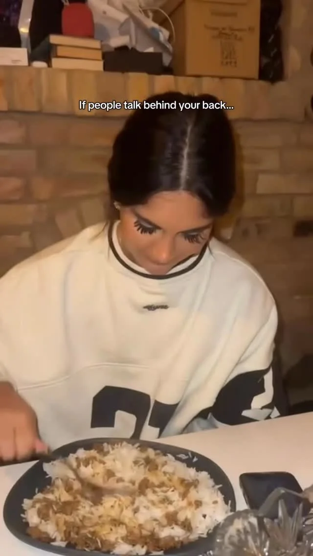 Love this trend outfit @dfyne.official discount code ”amanda10”(gives access to my $2500 giveaway) ‼️”Stubborn Glutes Project” starts March 2nd, sign up through link in bio it will be so much fun, we’re a big group of g...