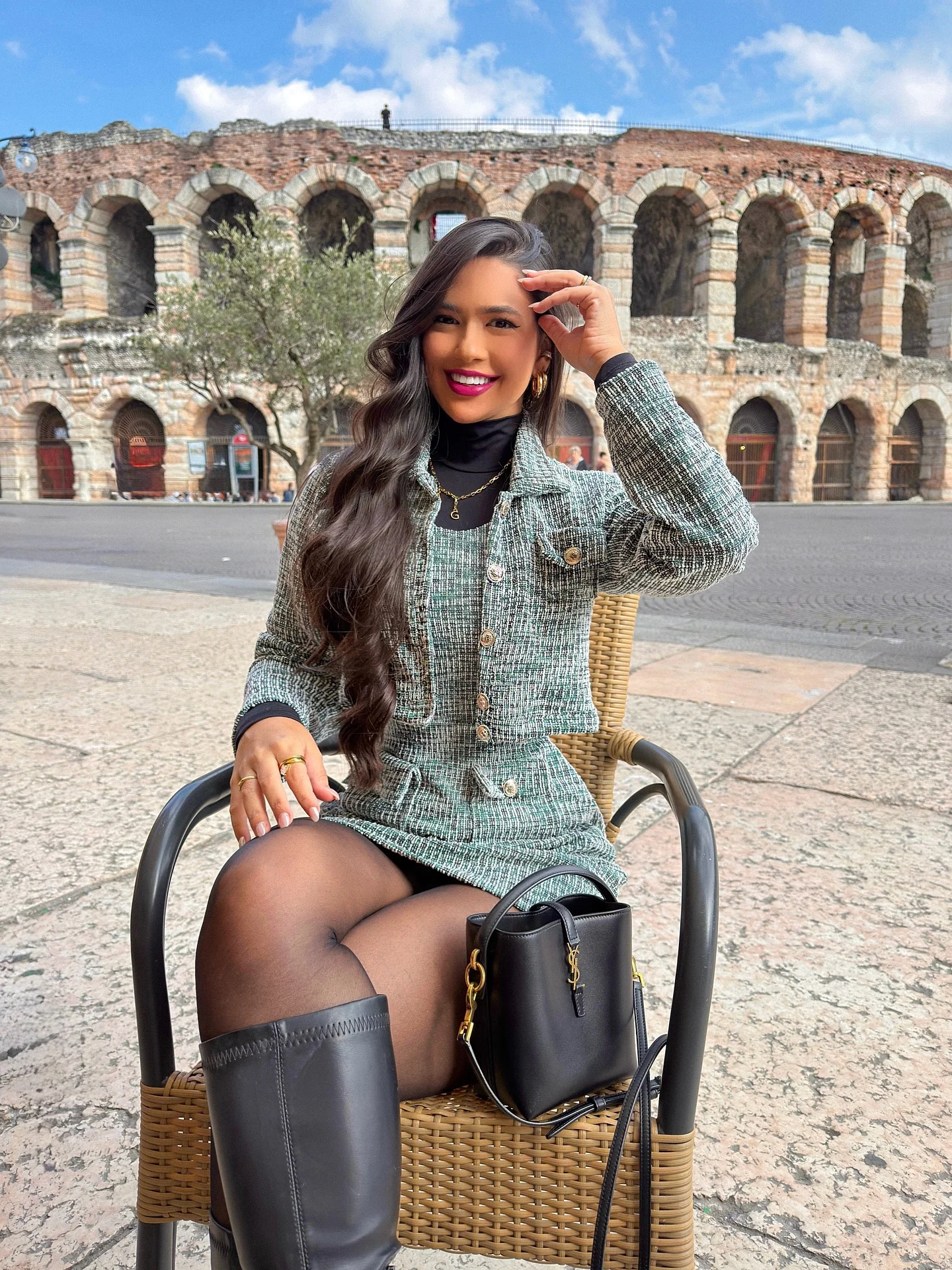 Verona, já te amo! . #verona #italy #ootd #trip