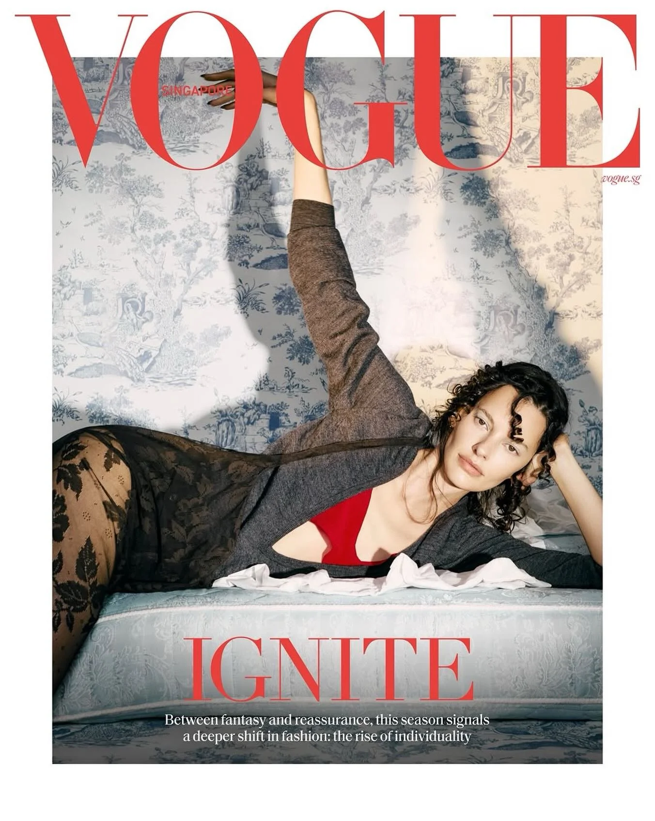 @voguesingapore Editor-in-chief: @monkiepoo Photographer: @arsenyjabiev Stylist: @cokehohoho Casting: @jilldemling Make-up: @kuma1206 | @streetersagency Hair: @junyahair | @streetersagency Manicure: @nailsbymamie | @see...