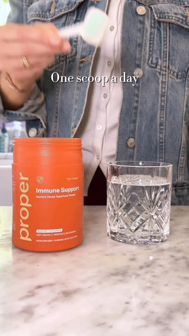 It’s THAT easy! Just one scoop a day from @properhealthofficial Immune support to help rejuvenate the body and support optimal immune function so you can feel your best!