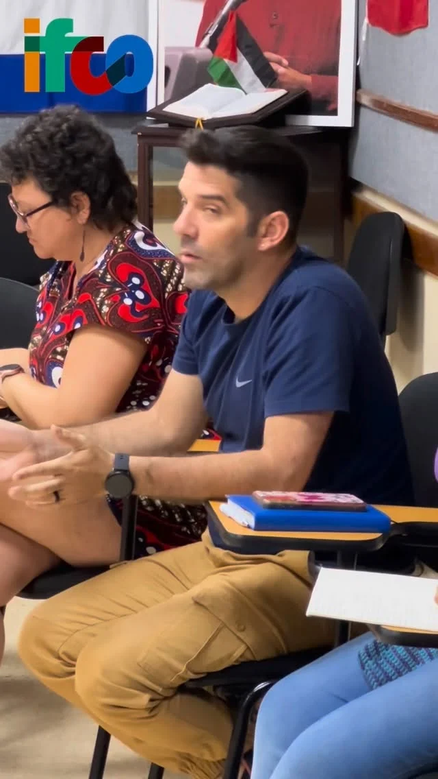 During our visit to the Centro Martin Luther King in Marianao, the first Black working-class community in Havana, we had the opportunity to learn about the center’s work in education, faith, and socialist culture.

Popular educator and theologian affirmed, “The leadership of the revolution understood that it wasn’t only about solving material needs, but that minds needed to be changed. That is the key to the success of the Cuban Revolution.”

The Cuban Revolution has invested resources, time, and energy in cultivating ideas, deepening culture, and strengthening Cubans’ sense of self as an emancipatory practice. Cuban society refuses to be re-enslaved or recolonized.

Cuba Sí, Bloqueo No!

Donate to @ifco_pastors4peace 
#endtheblockade #cubanoestasola #letcubalive