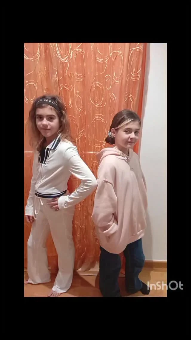 #publicité Recherchez « Tendances » sur SHEIN pour découvrir les dernières tendances de la mode SS26 ! @sheinofficial @sheinfrance_ #SHEINSS26 #SHEINtrends