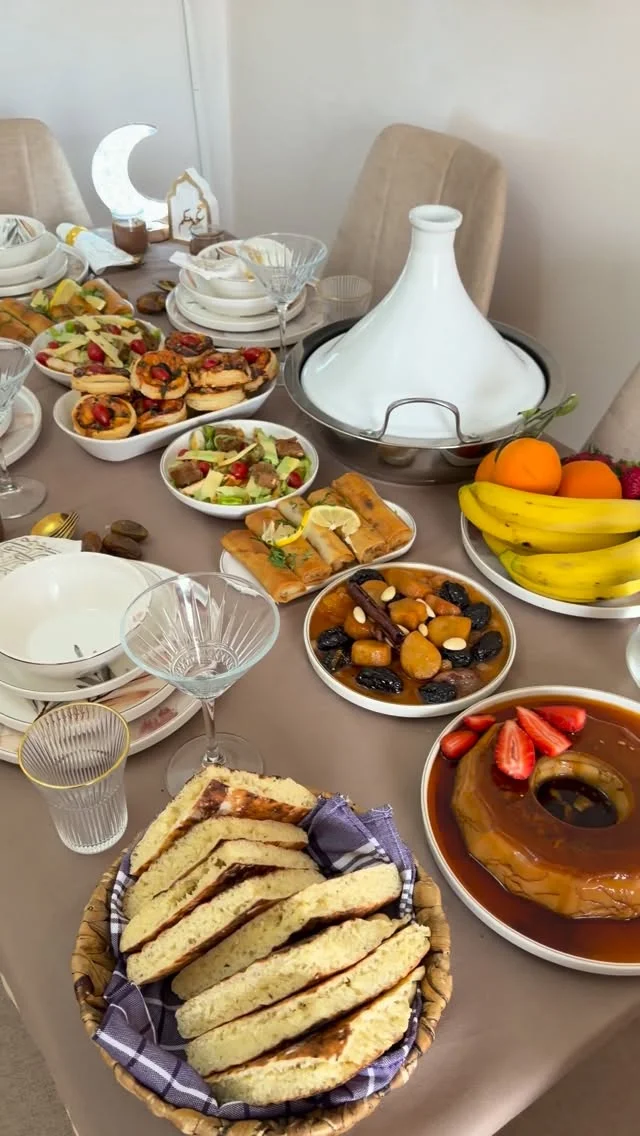 ⁨ ونتوما كيفاش تفوتو أيام رمضان ؟ . . . . . . . #اكل_جزائري #فطور_رمضان #algerianfood⁩