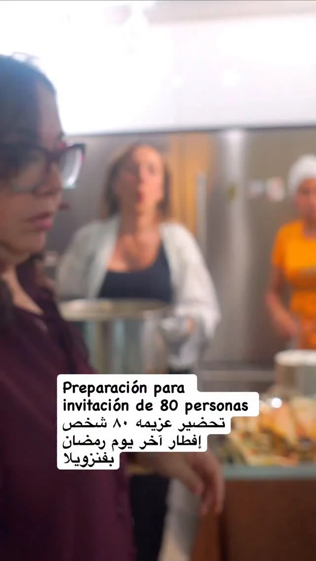 Que opinan si hago estación así para eventos ? siempre me dicen que quieren probar mi comida bueno vamos hacerlo pues para bodas o eventos pero no menos de 100 personas Está estación más o menos era para 120 personas Gr...