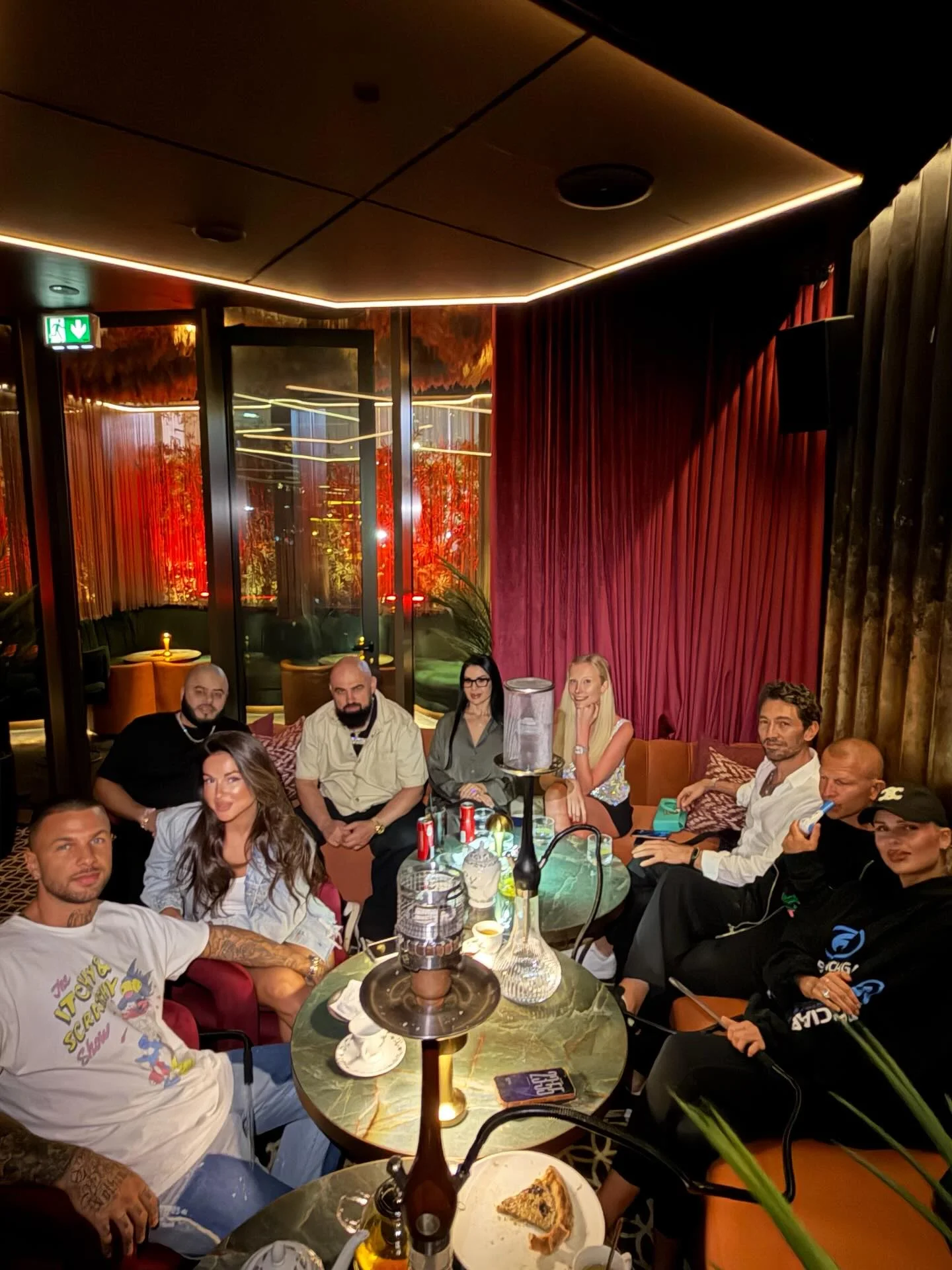 Dubai randoms, как говорят у нас на районе ‍♀️ Листаем карусель ➡️➡️