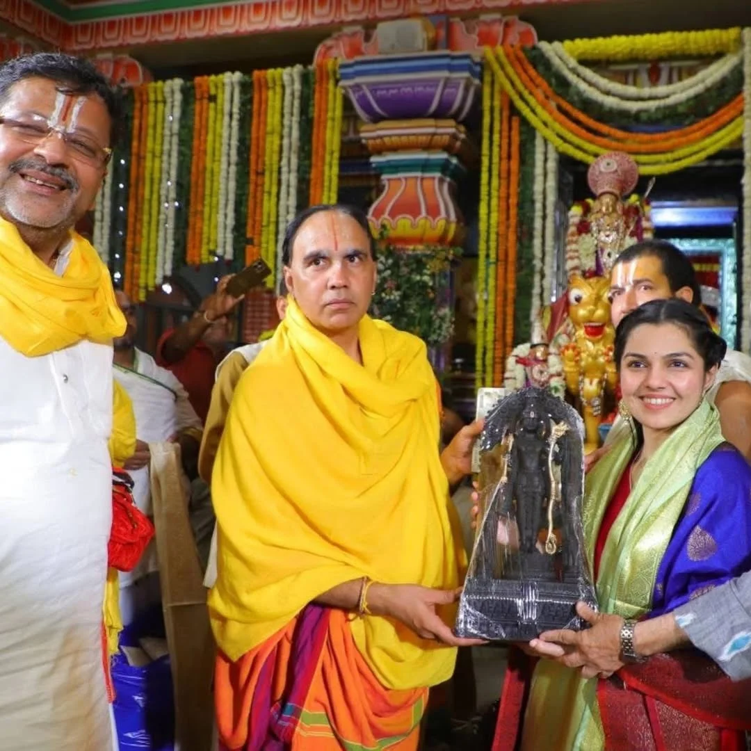 Getting to offer my gayan seva at the Lotus Feet of Lord Shriraam, at the Shriram Lala Sadan, on the occasion of Ramnavami, in AYODHYA..and seeking His blessings at the Shriram Janmabhoomi Teerth Kshetra Temple.. what m...