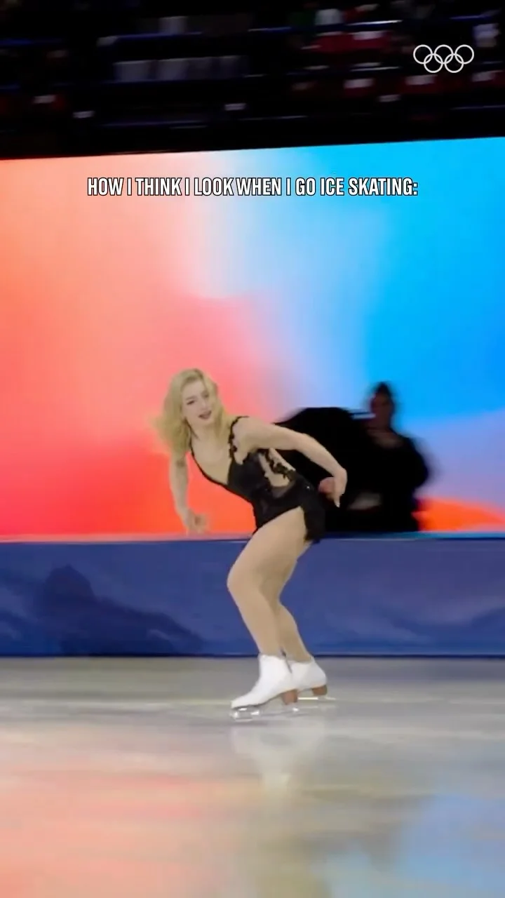 This spread eagle and knee slide combo. 🤌

Amber Glenn makes it look SO easy. 😮‍💨❤️‍🔥

#FigureSkating #WorldFigure
