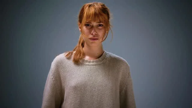 Oggi è quel giorno che i DCA prendono un colore sulla bocca e sulla maglia di tutti noi: un fiocchetto lilla. Chi di quel colore invece è costruita, lotta ogni giorno e tutte le mattine prova ad uscire per dirsi RESTO A...