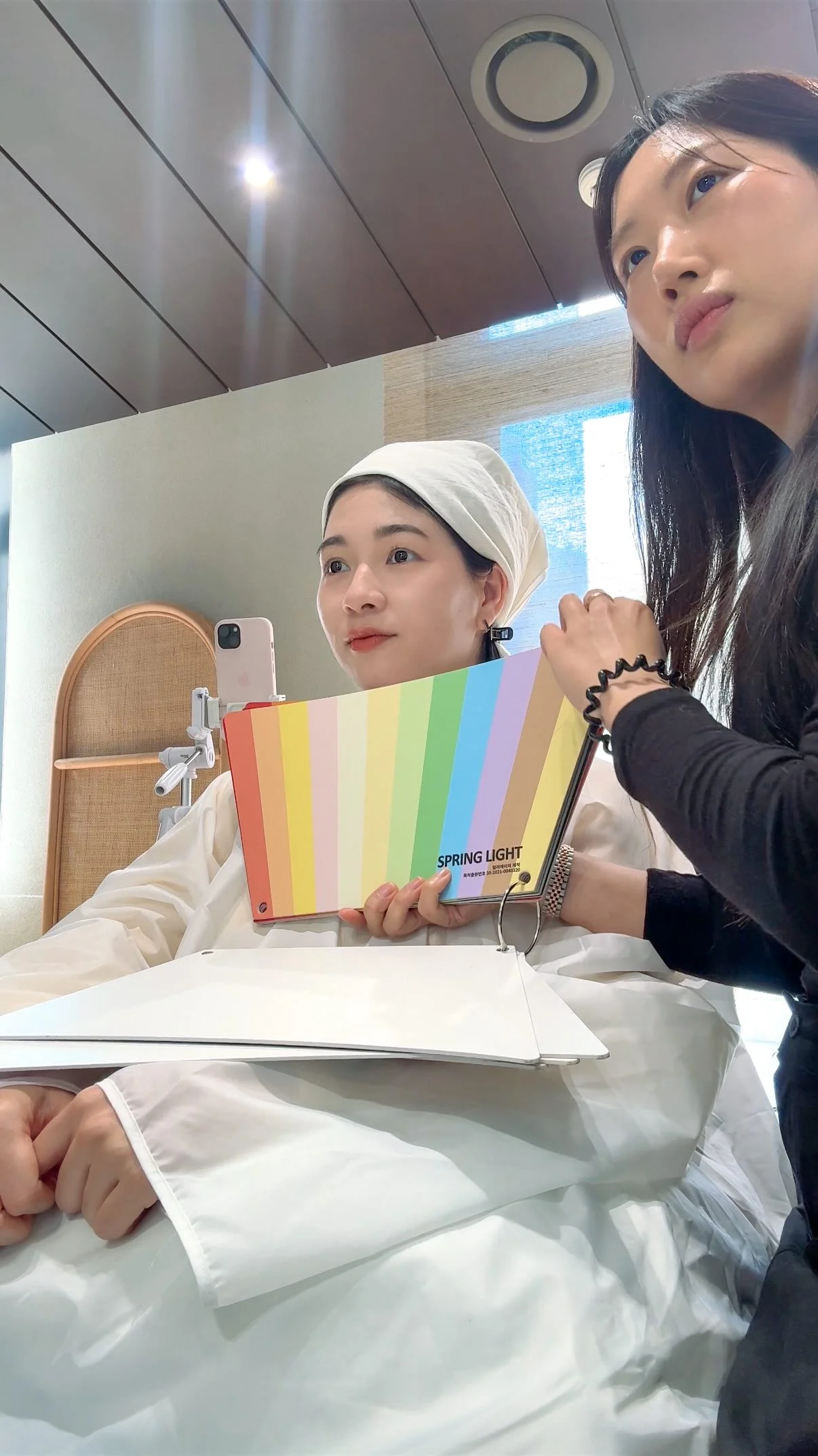 image hair consulting at chahong room myeongdong branch with @st.rua ada yang bisa tebak kira2 hasil personal colorku pas image hair consulting ini apa? head spa | 20 step scalp treatment | chahong room | myeongdong #he...