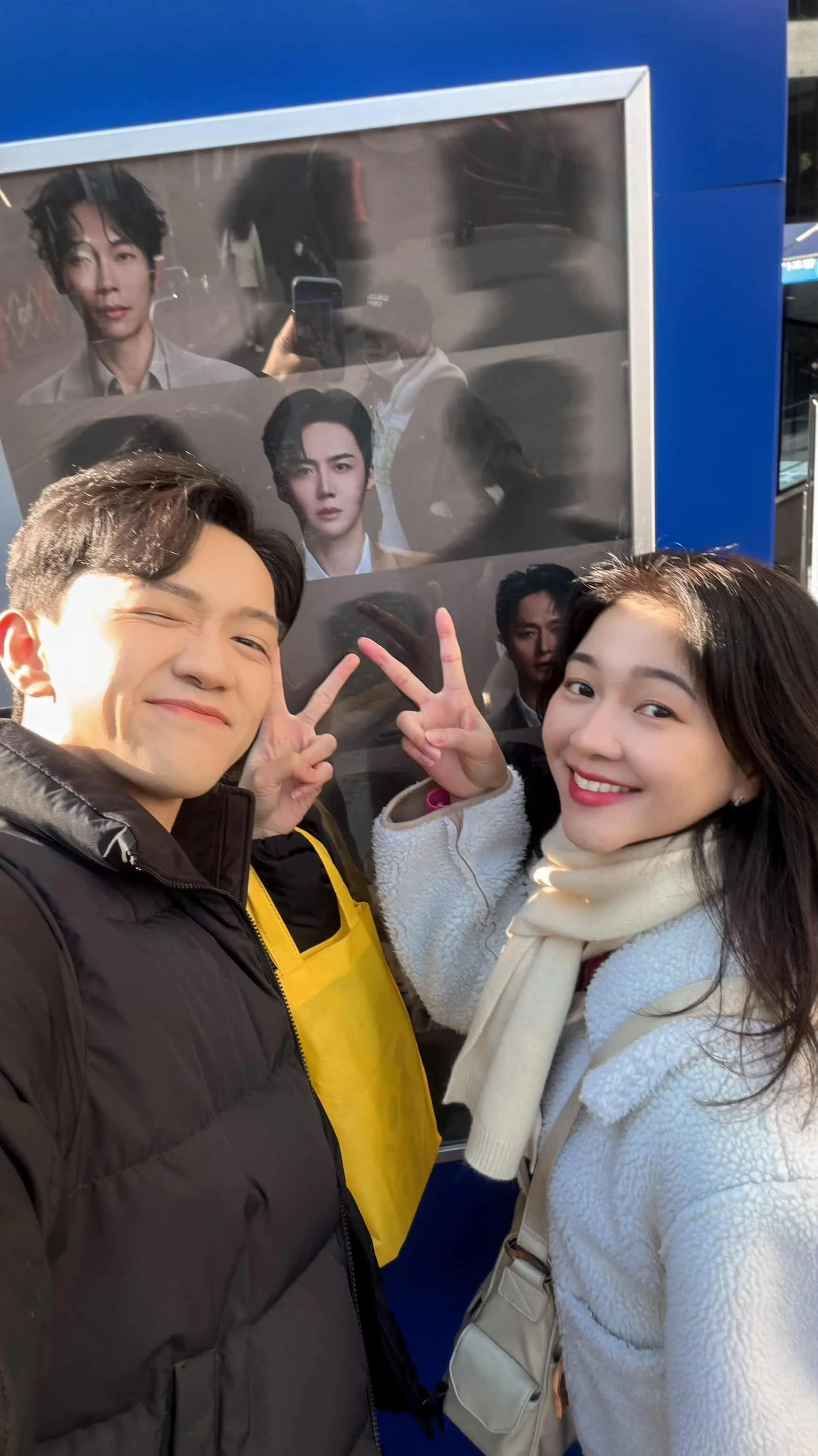 wanna go see a play with us? 연극 비밀통로 | 대학로 | 김선호 | interval | daehakro | theater | kim seonho directed by @eznpng