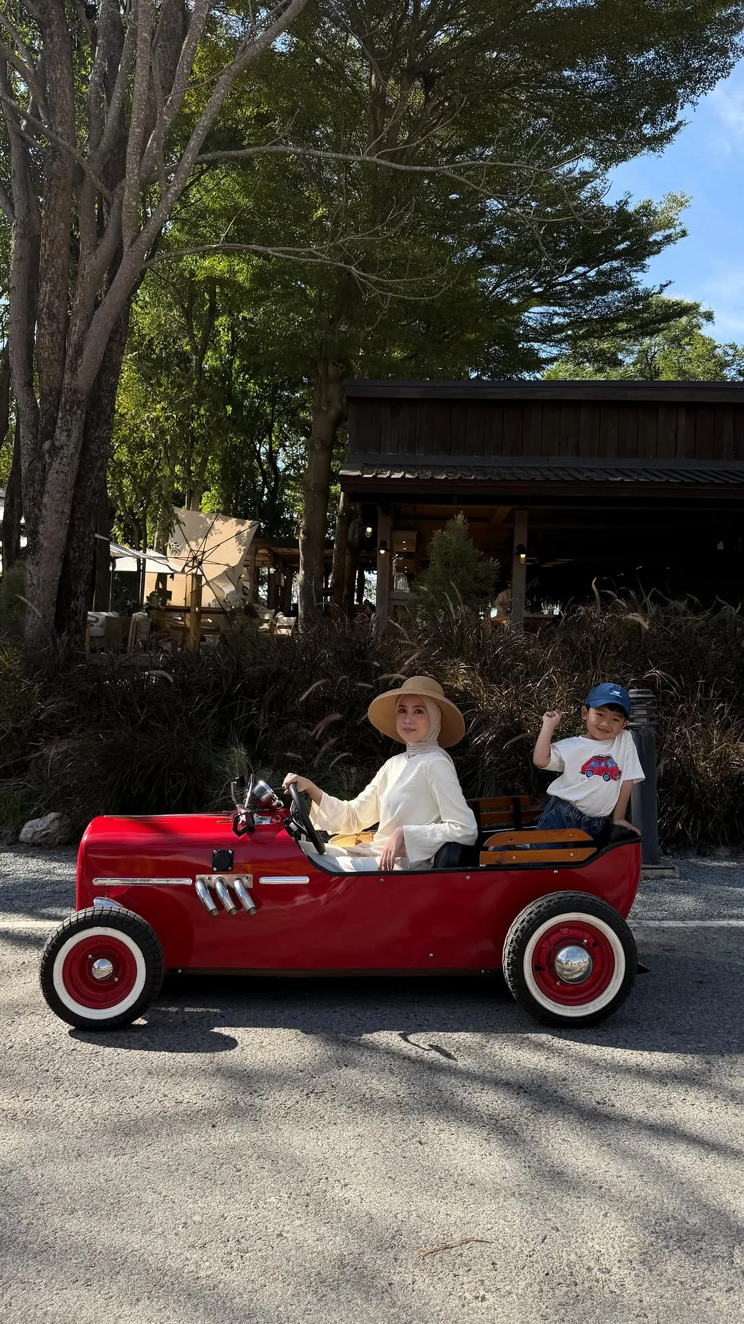 Next, buat dessert apalagi yaa dari Nutrijel? boleh kasih ide dong guys … #EsTelerNgopi