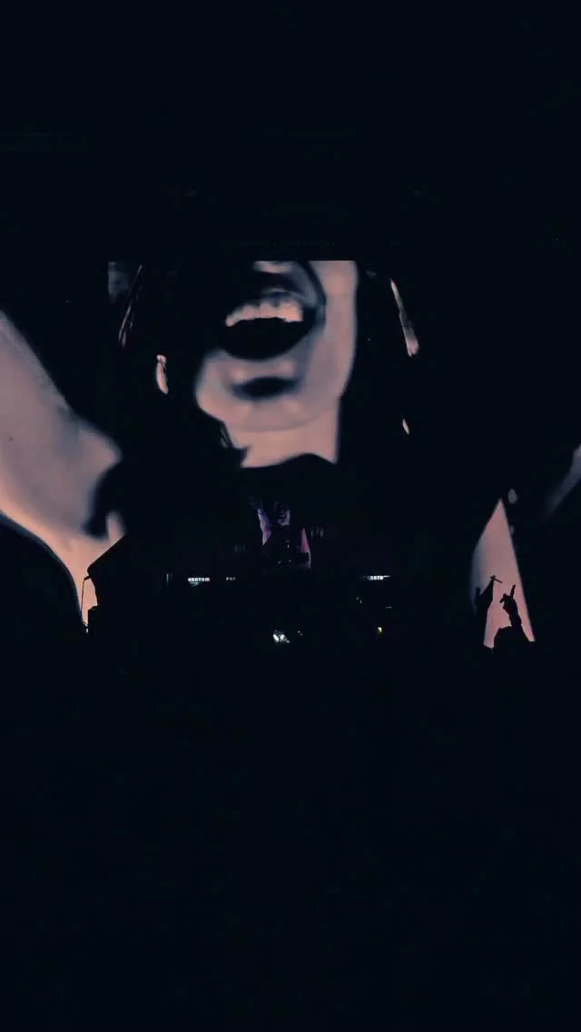 this video!!!! and i almost did not play this track! sometimes the best moments are the ones that weren’t planned 💞 💫