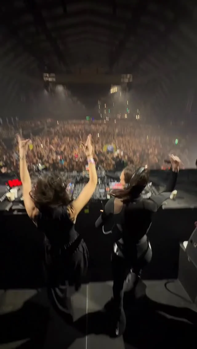 thank you @ultra @resistance !! @amelie_lens i love you more than words!! 🖤✨