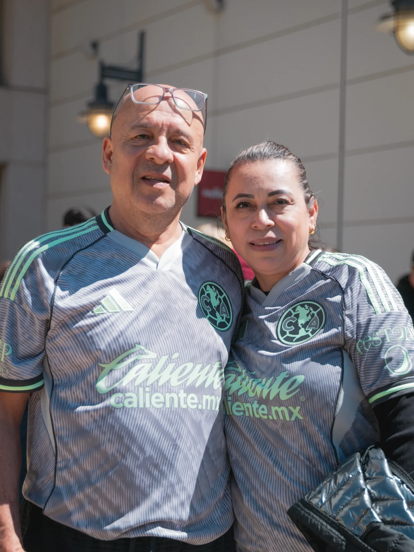 Así se vive el americanismo en Arkansas El Fan Fest ya está encendido. #GoldenClash