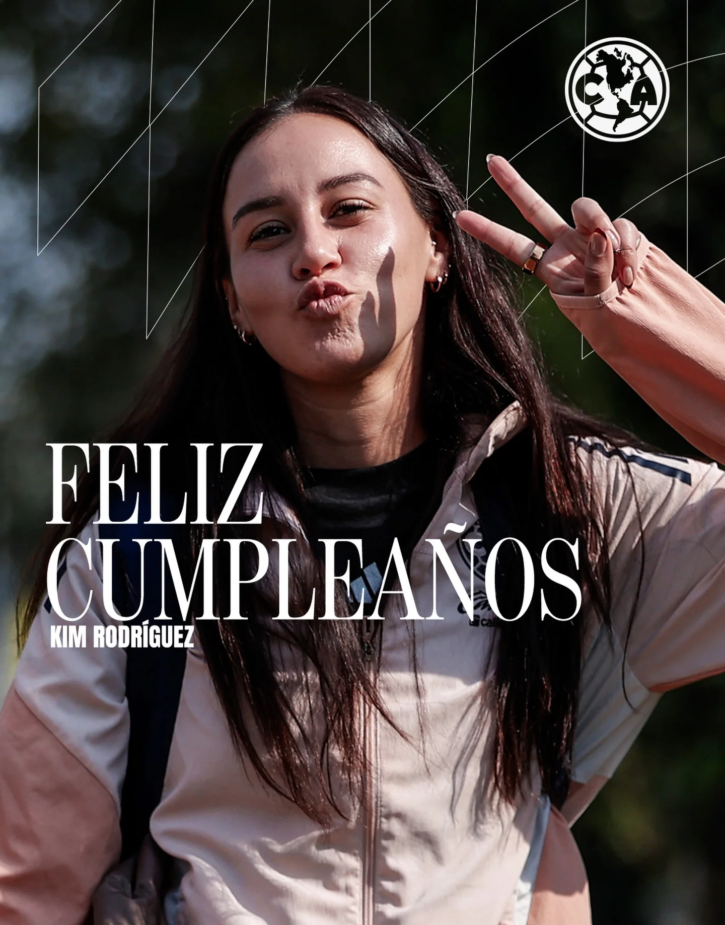 ¡FELIZ CUMPLEAÑOS, KIM! ✨