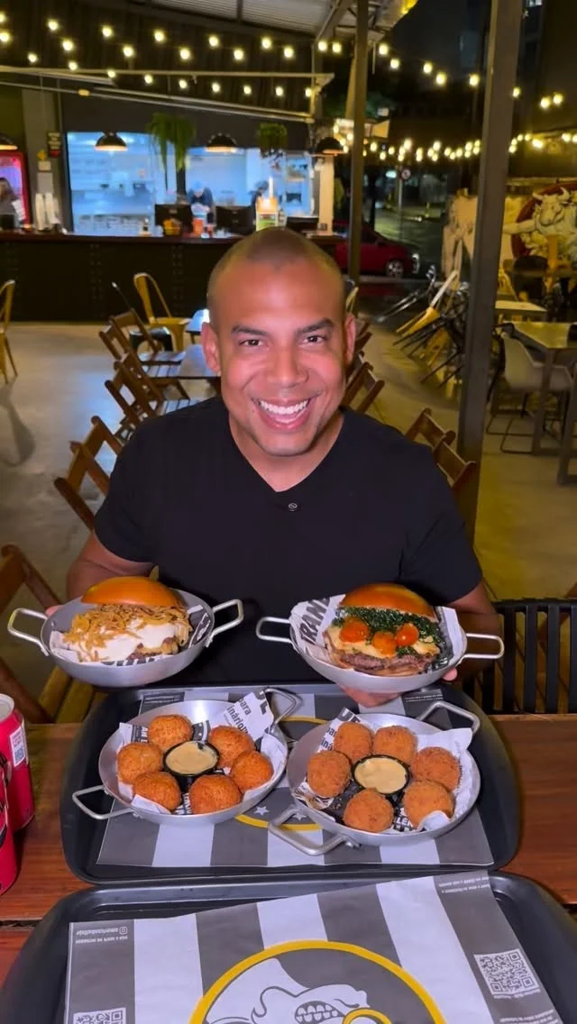 HAMBURGUERIA DE BH GANHA COMO A MELHOR DO BRASIL PELO VOTO POPULAR DA @burgerfestoficial a @americanbullsbr A @americanbullsbr foi eleita, pelo voto popular da @burgerfestoficial, pela segunda vez como a melhor hamburgu...