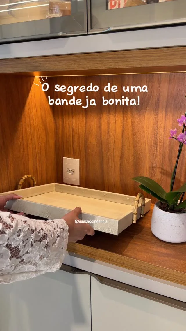 Todos esses itens são perfeitos para montar o seu cantinho do café. Gostou? Comenta “bandeja” que eu te envio o link.