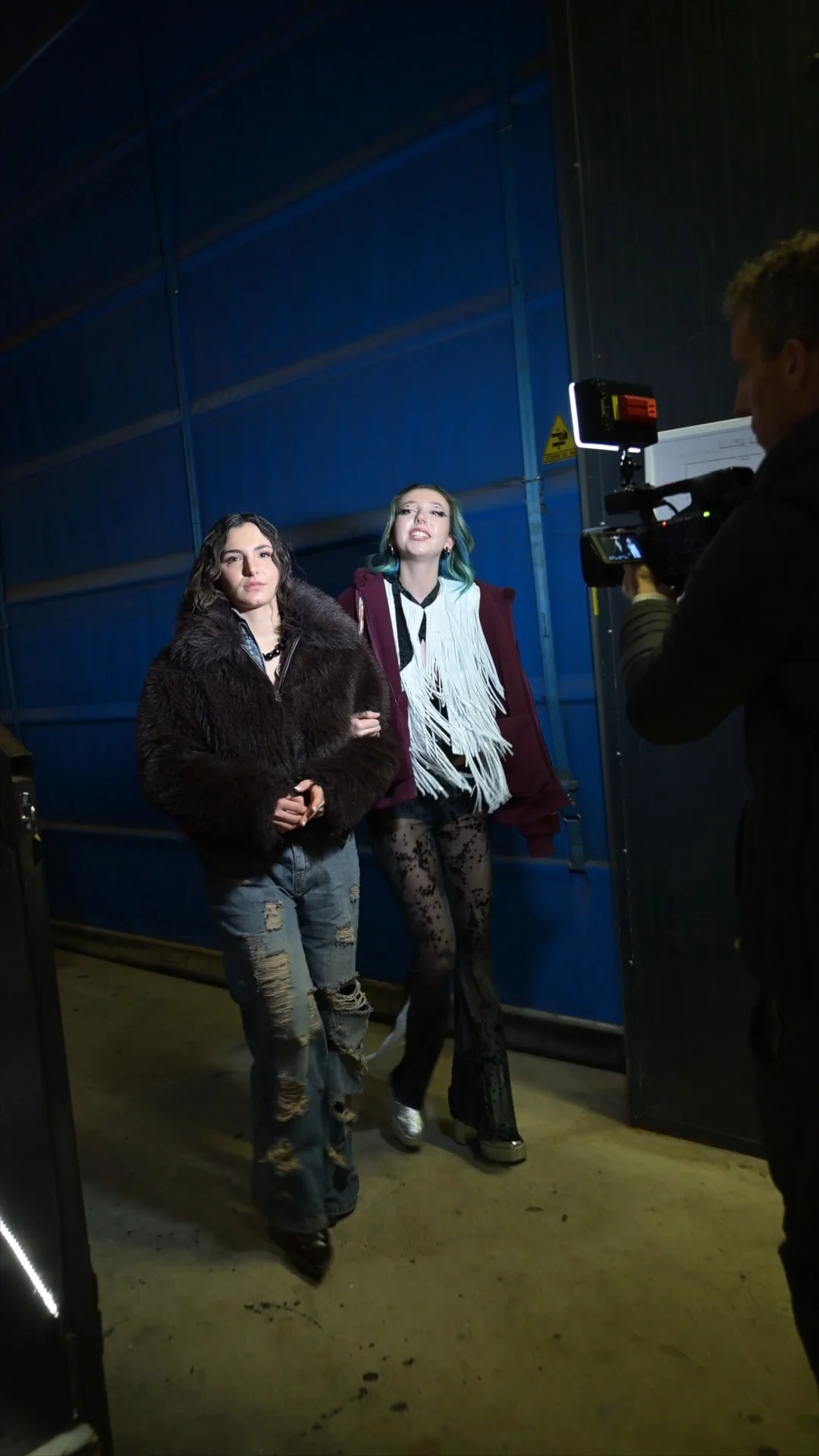 Tra pochissimo scopriremo chi tra Valentina e Caterina continuerà il Serale di #Amici25!