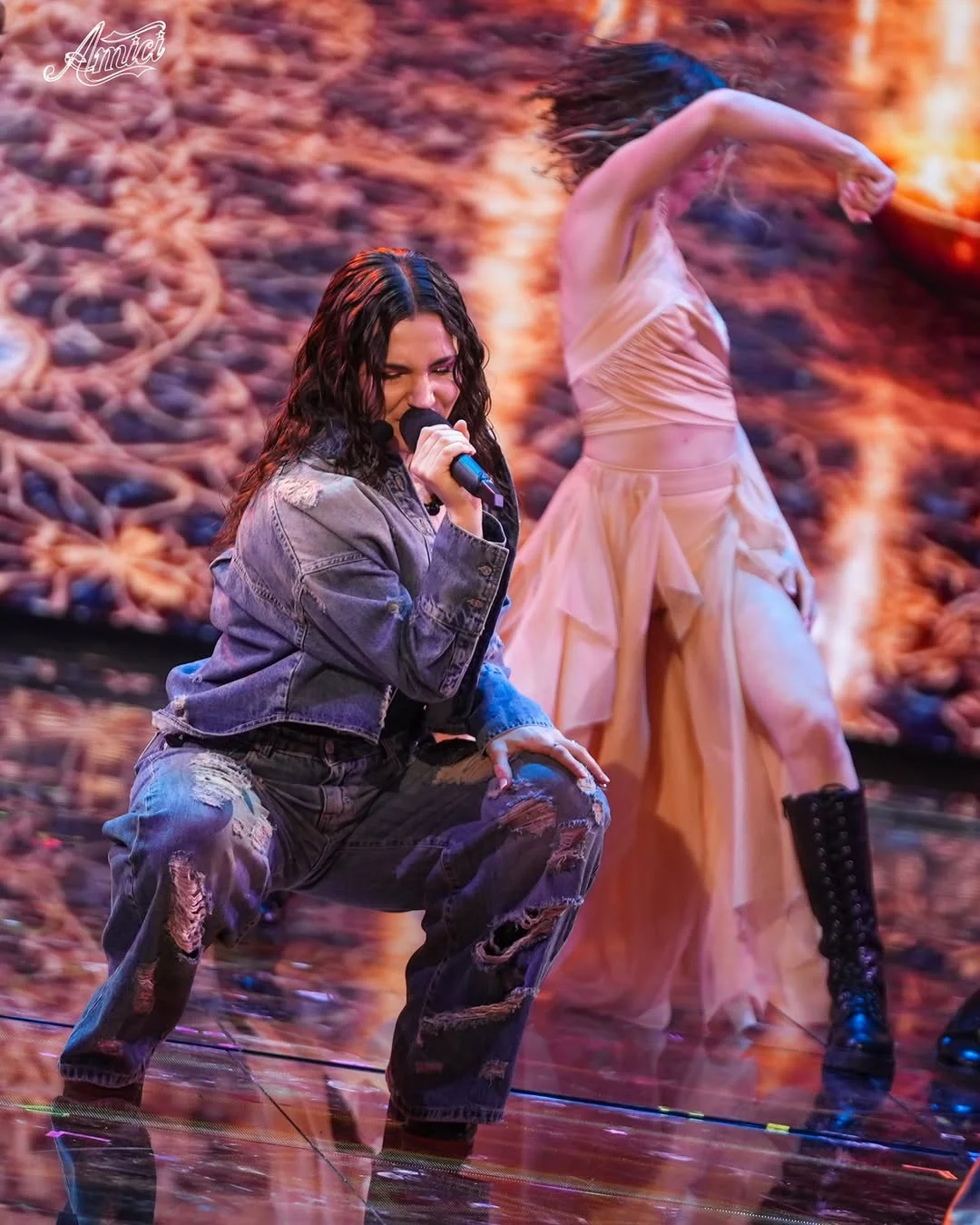 Il prof Zerbi ha deciso di schierare Caterina! La sua interpretazione di "Marea" conquisterà il punto dei giudici? #Amici25