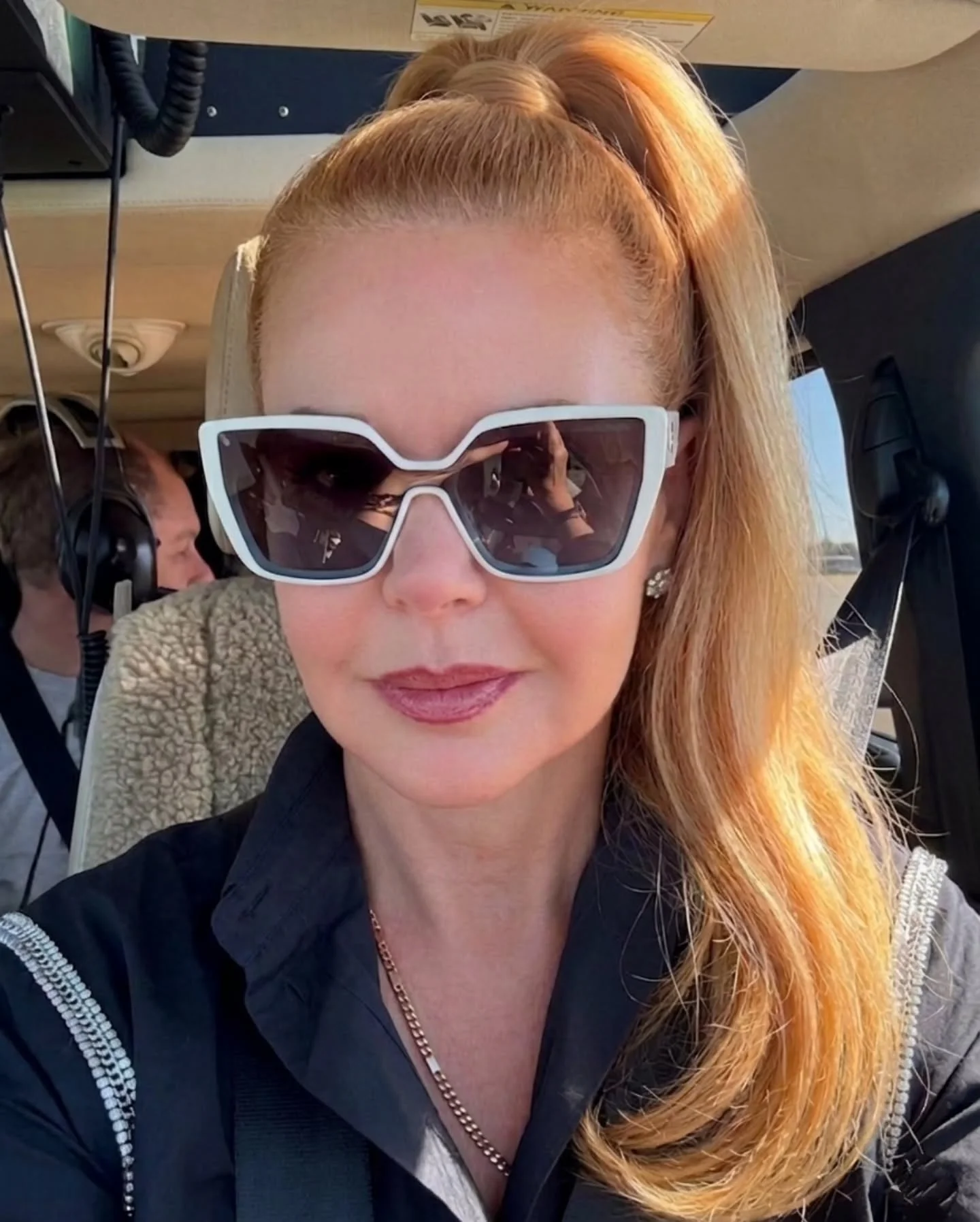 La vida no es una meta a la cual llegar, sino el camino que estamos recorriendo justo en este segundo!!! A menudo nos convencemos de que seremos felices cuando logremos algo, cuando llegue el fin de semana o cuando las...