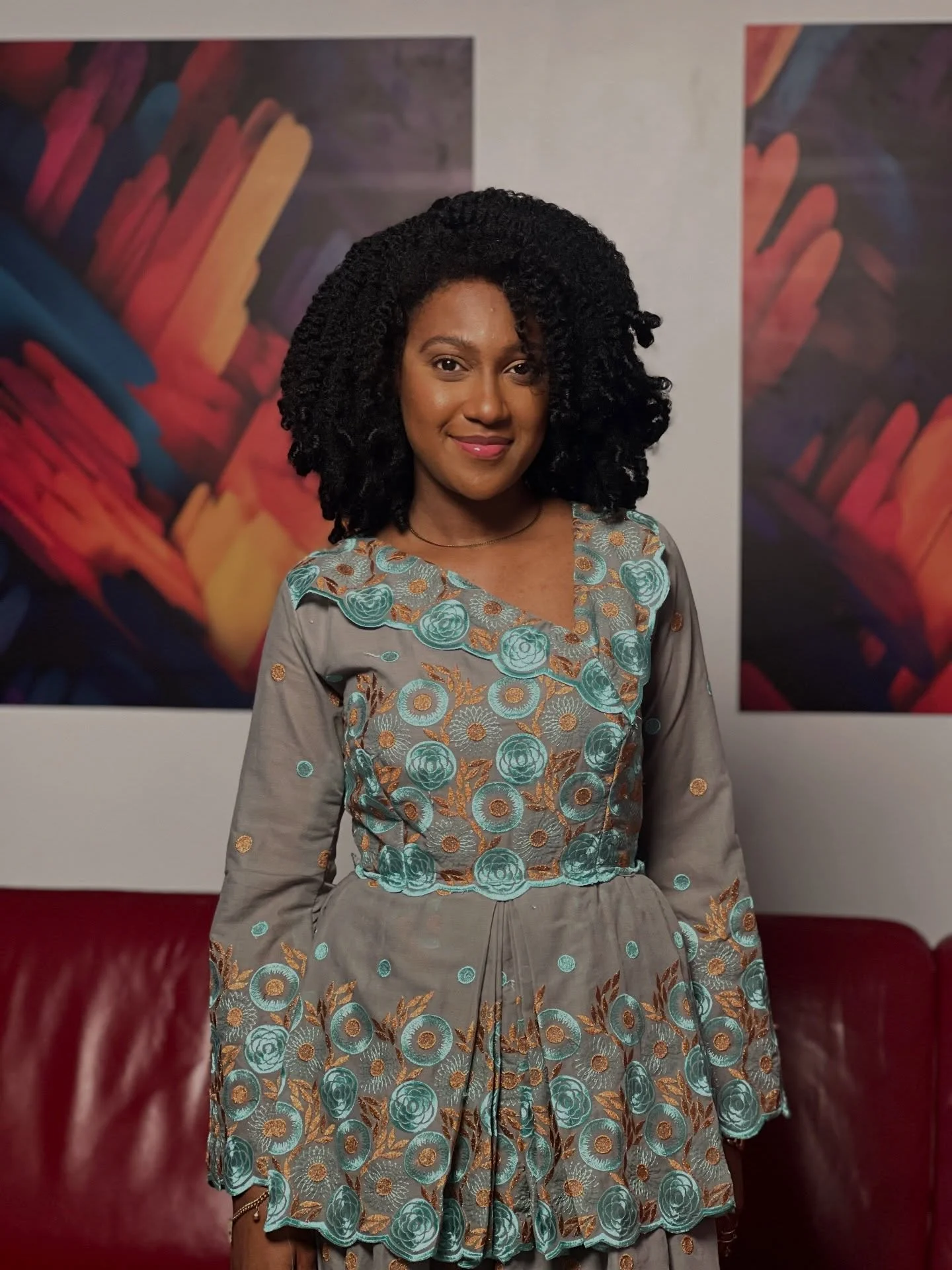 Eid Mubarak Personal stylist @ladygloves : @diarifina Cc @marodi.tv_officiel #amiraabed #rolling #jubboo #eid