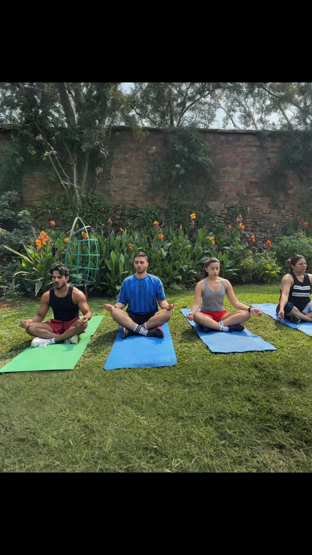 “Suffer and smile” Vlog