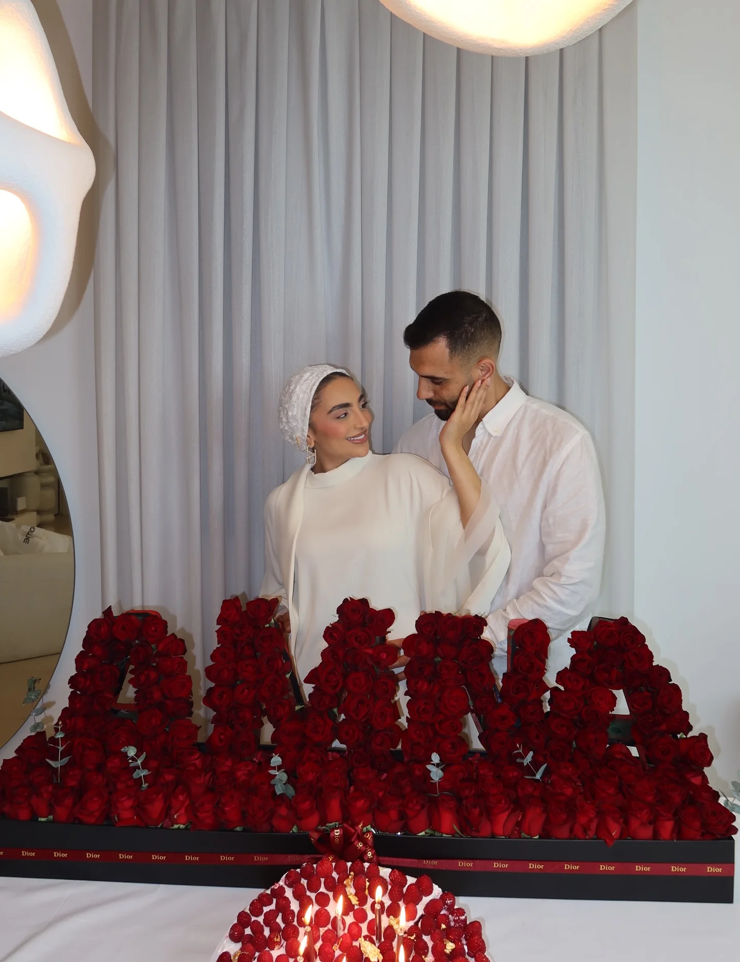 محظوظة فيك دمتَ لي سنداً دائماً أشكر زوجي على كل الحب والاهتمام ♥️