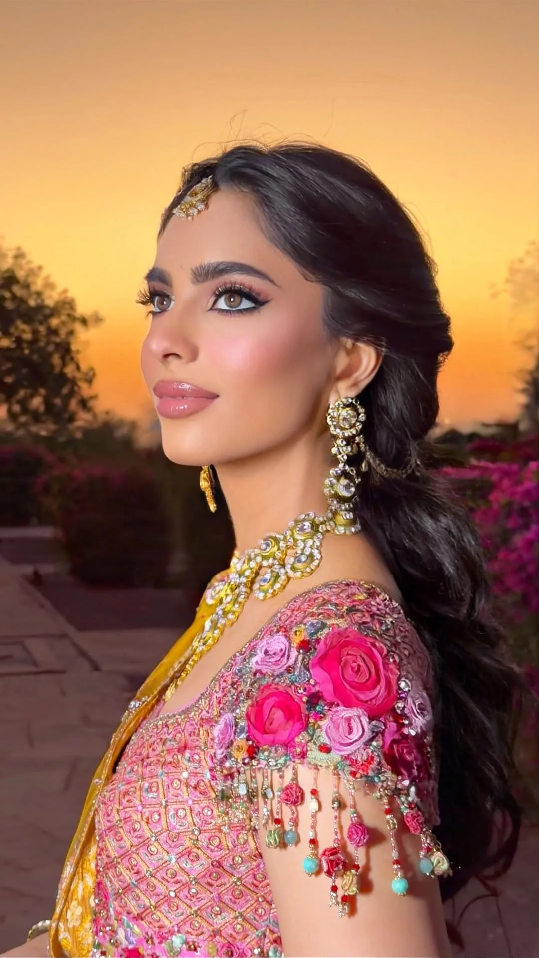 Maharani energy only @anmol_punjabi ♥️ #amritkaurmakeup #amritkaurartistry Designer @taruntahiliani