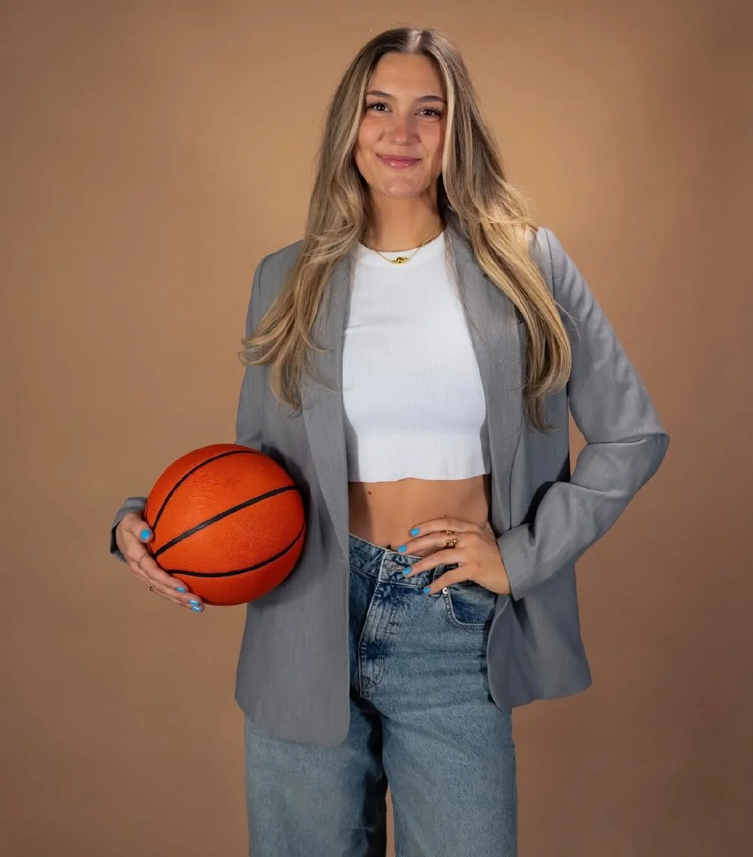 Fun news yay!!! I have loved podcasts for so long and I’m soooo excited to say I have one on the way: On “The Bigger Deal” I’ll have the opportunity to talk to a variety of top tier collegiate athletes to discuss all th...